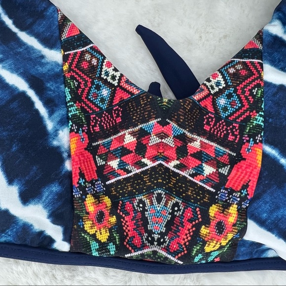 NEW Eidon Blue Tie Dye Beaded Print Bikini Top Size XL - Picture 8 of 9